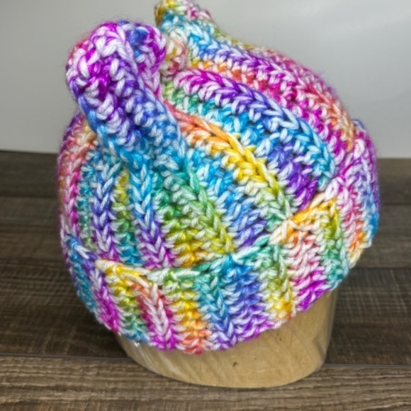 Handcrafted Crochet Winter Hat Rainbow Ice Yarn White Big Twist Cat Ear Ribbed - Picture 6 of 14